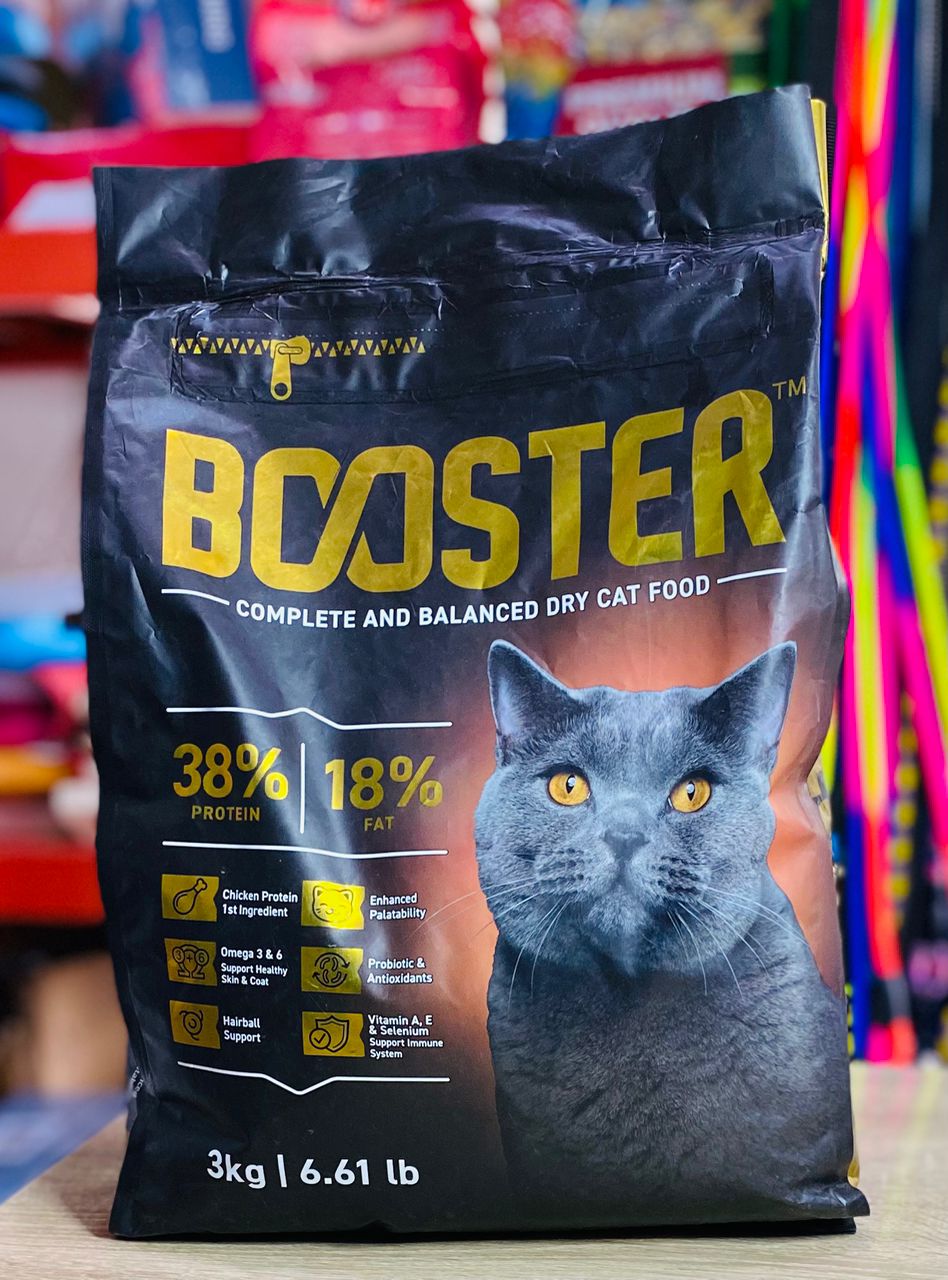 Booster cat front
