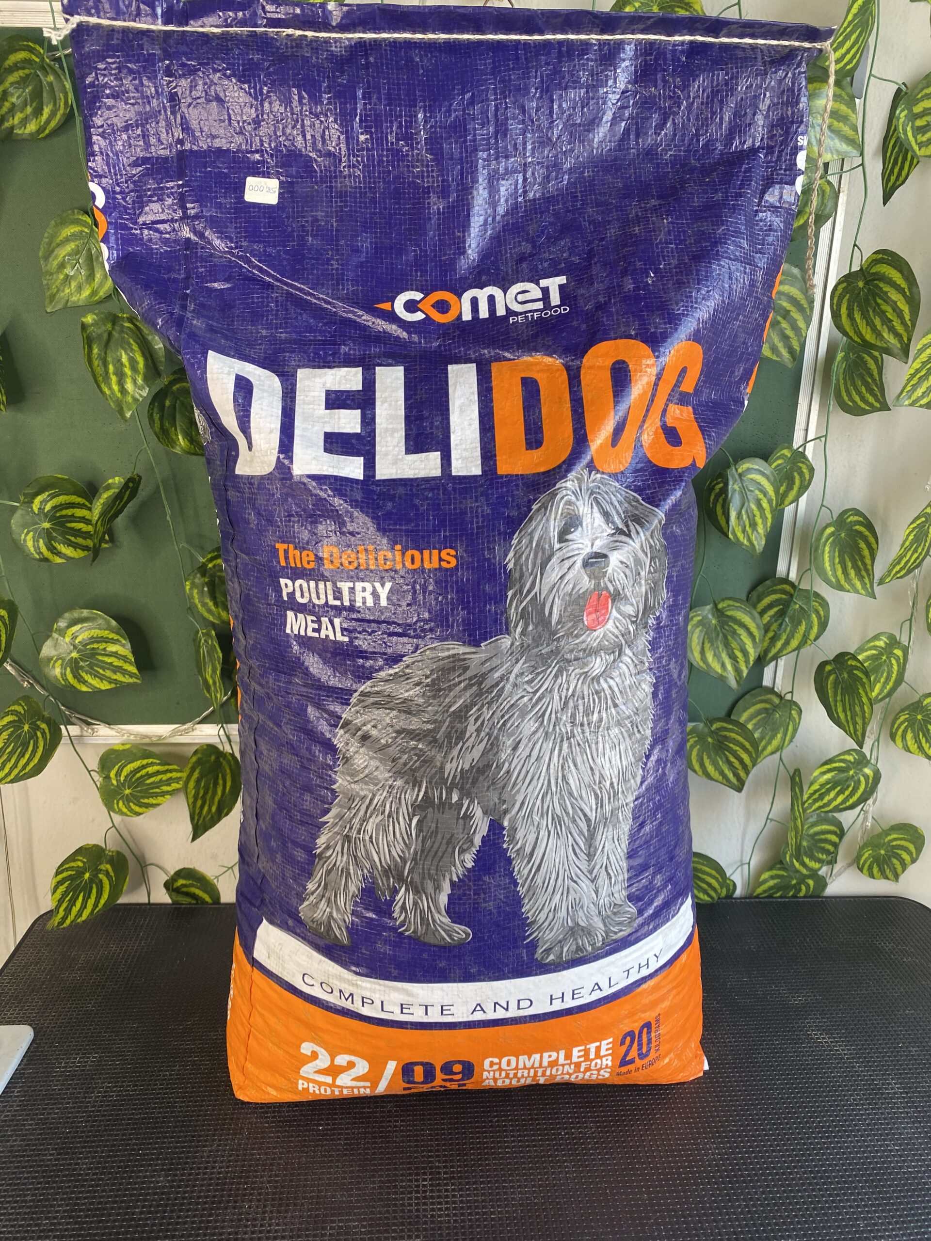 Comet Delidog 20kg