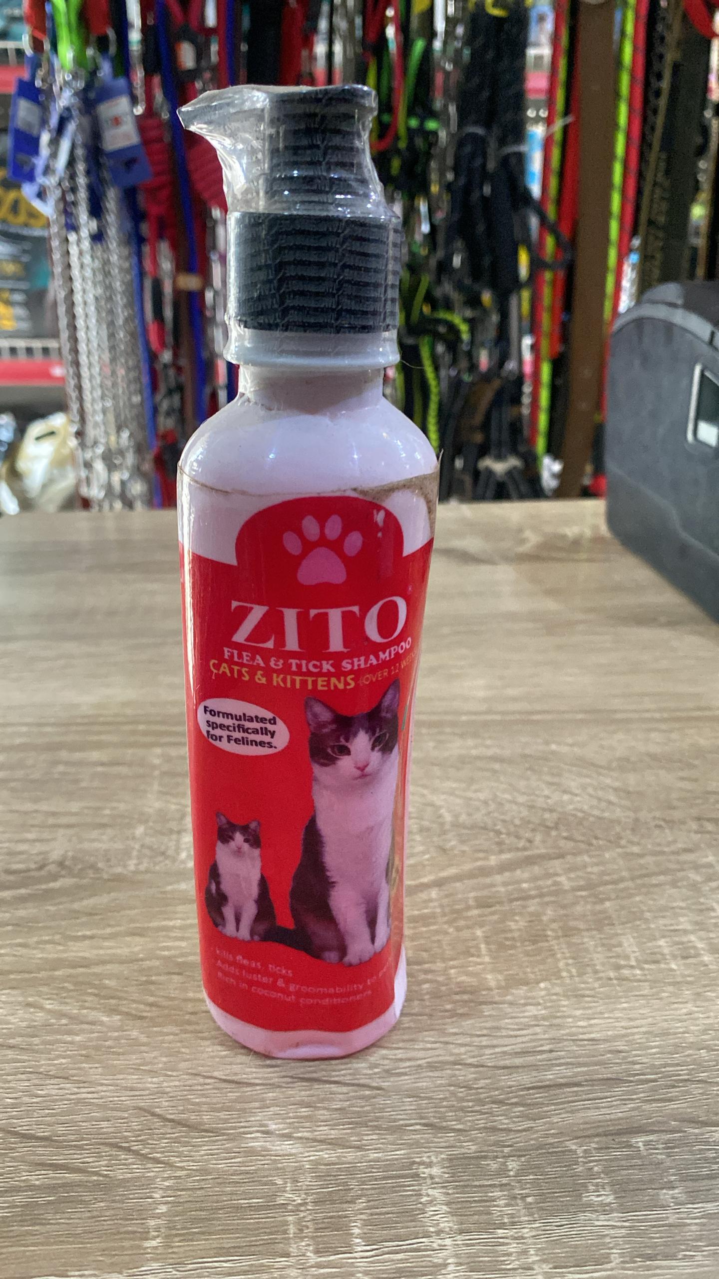 Flea and tick shampoo 250